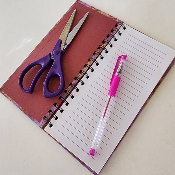 ✂ "N" Notebook Stationary Set - Picture 3 of 5